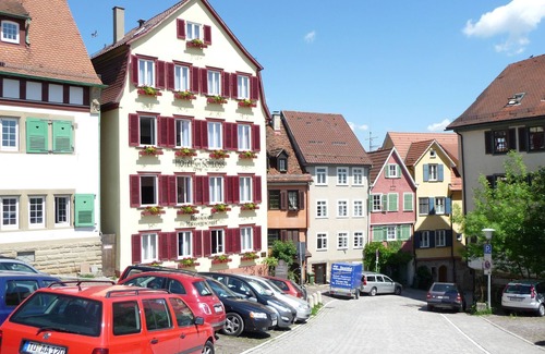 Tuebingen Apartamento | Habitación individual de 16 m2 con baño y ducha.