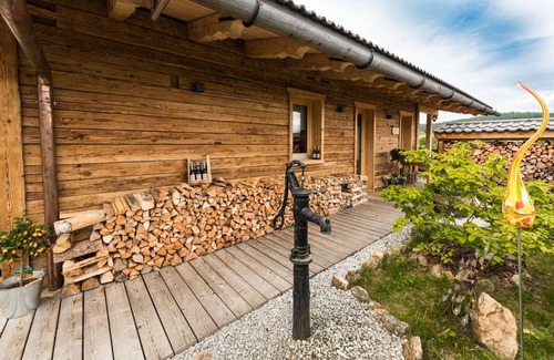 Rabenstein Apartamento | Einzigartige Ferienhütte mit Eigenem Wellnessbereich