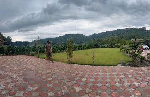 Islamabad Cabina | EK Farm