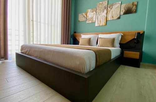Vlore Apartamento | Eka Luxury Beachfront Two-Bedroom Apartment