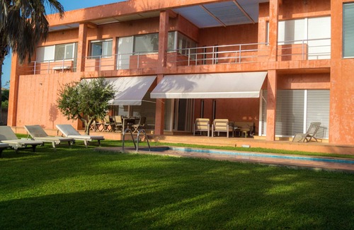 Cabo Roche Villa | El Alarife. Vista al mar, playa 100m, famoso arquitecto
