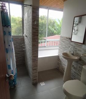 Calarca Apartamento | El Amor Nos Une, 1habitacion, acogedor, vista a zonas verdes
