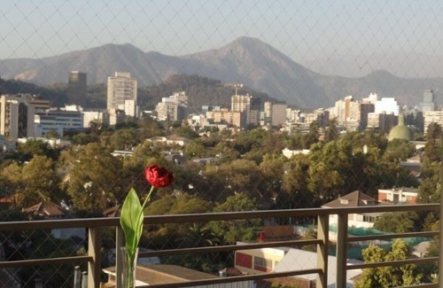 Santiago Condominio | El Campanario - Hermoso condominio de 2 dormitorios en Providencia con aire acondicionado