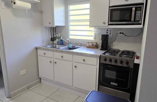 Humacao Apartamento | El Campito is a chic studio with WiFi and AC in charming countryside.