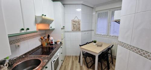 Gijon-Este Apartamento | El Capricho de Miguel - 2 Hab con Wifi - VUT-4763-AS