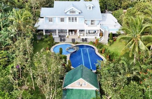 Luzon Casa | El Casa Azul