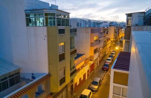 Las Palmas de Gran Canaria Apartamento | El Corazon en el Puerto by VillaGranCanaria