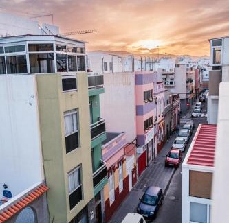 Las Palmas de Gran Canaria Apartamento | El Corazon en el Puerto by VillaGranCanaria