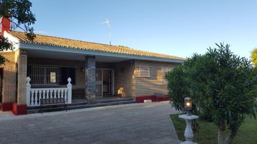 Chiclana de la Frontera Chalet De Esquí | El Cortijo
