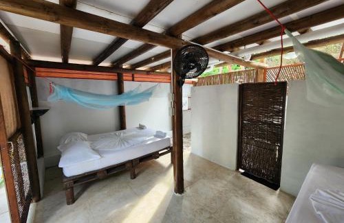 Rosario Islands Casa | El Hamaquero Hostal EcoNativo