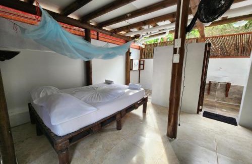 Rosario Islands Casa | El Hamaquero Hostal EcoNativo