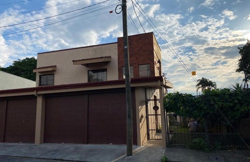 Quesada Apartamento | El Jardin Lodge