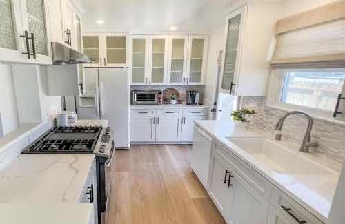 North Redondo Casa | El Nido Beachlife Cottage in South Bay Los Angeles