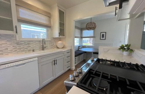 North Redondo Casa | El Nido Beachlife Cottage in South Bay Los Angeles