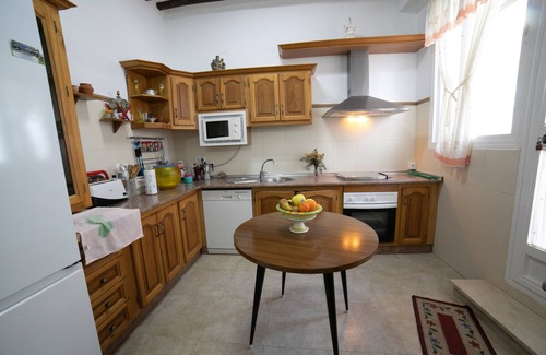 Almedinilla Cabaña | Vivienda Turística de Alojamiento Rural Capacidad 16 personas VTAR/CO/00607