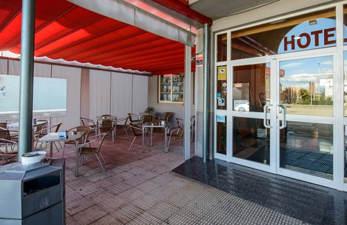 Hospital de Orbigo Casa | El Paso Honroso
