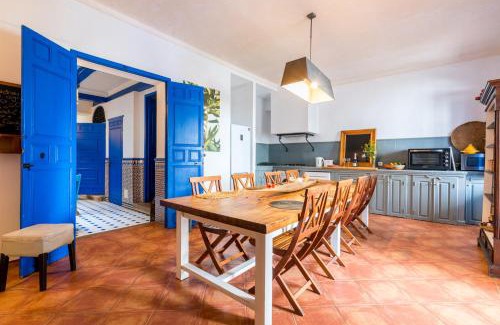 Rio Velez Casa | El Patio Andaluz