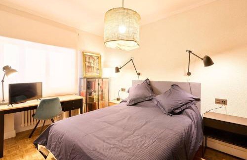 Oeste Apartamento | El patio del Barrio del oeste