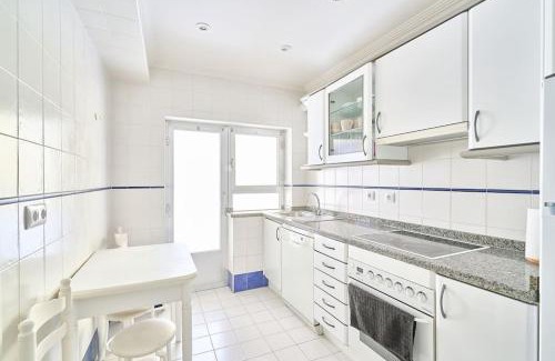 Oeste Apartamento | El patio del Barrio del oeste
