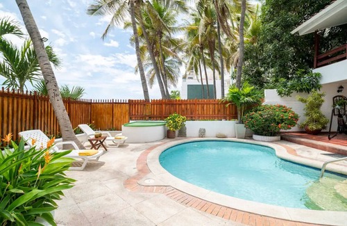 Papare Casa | EL REFUGIO Beach House, Belo Horizonte, in Caribbean Sea