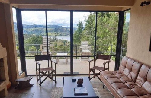 Choconta Cabina | El Refugio del Cobijo, Ideal cabin overlooking the reservoir and the mountains