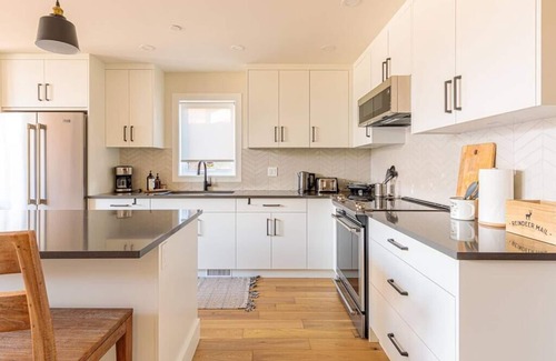 Teepee Town Casa | El Refugio - Private Townhouse with Amazing Views