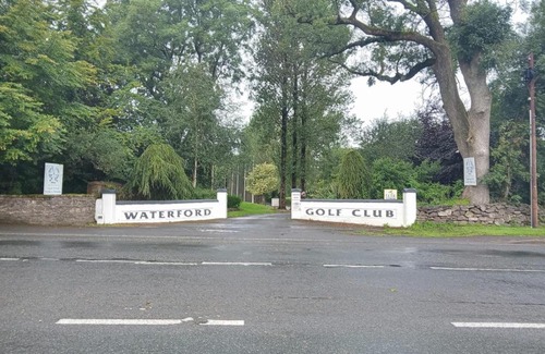 Waterford Casa | El Roi Guest Accommodation