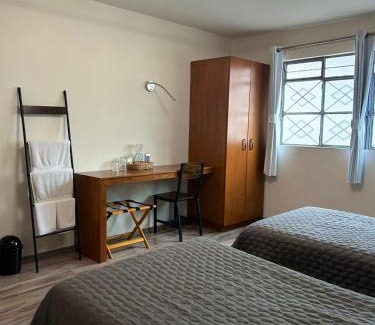 Centro Casa | El salto de Camela Hostal