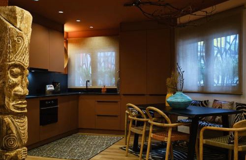 Gijon-Este Apartamento | El Samburu - Adéntrate en África en Gijón - Grupo Querbes