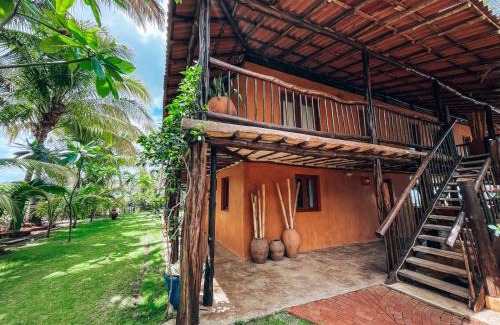 Las Escobas del Venado Hotel | El Sitio de Playa Venao