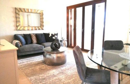Caserio Los Tarquinos Apartamento | Apartamento de alquiler vacacional de 2 dormitorios