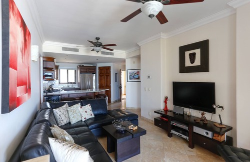 San Jose del Cabo Condominio | El Zalate 5 Star 1400sf 2 Bed Waterfront Inicio $ 199 / Noche - San José
