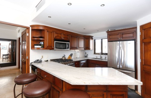 San Jose del Cabo Condominio | El Zalate 5 Star 1400sf 2 Bed Waterfront Inicio $ 199 / Noche - San José