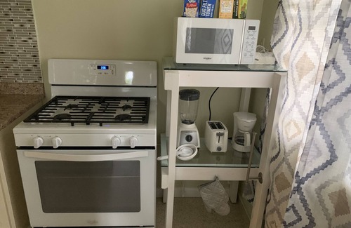 Anasco Arriba Apartamento | Elana's WhiteHouse. #3 Anasco PR.