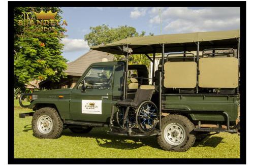 Thorny Bush Game Reserve Cabina | Elandela Private Game Reserve and Luxury Lodges Pty Ltd