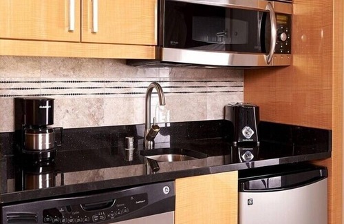 Las Vegas Hotel | Elara Hilton Grand Vacation Deluxe King Suite - Las Vegas, Nevada
