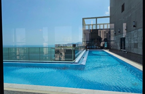 Haeundae Apartamento | Elbon 토리#해운대 중심부#투룸신축#트윈베드#인피니트풀#넷플