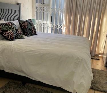 Greater Johannesburg Metropolitan Area Apartamento | Elder Grove Cottage
