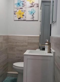 Freeport's Nautical Mile Apartamento | Eleg Stu Apt with Lux amnts steps frm Nautical Mile