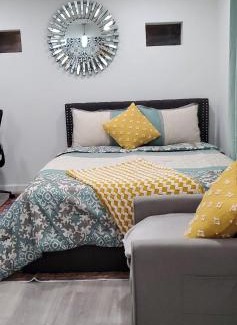Freeport's Nautical Mile Apartamento | Eleg Stu Apt with Lux amnts steps frm Nautical Mile