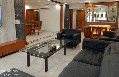 New Delhi Apartamento | Elegancy at it's Best-Stunning 3 BHK Apt in Connaught Place