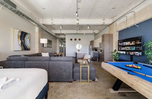 Downtown Dallas Apartamento | Elegant 1BD | DT Dallas | Sleeps 4 | Free Parking