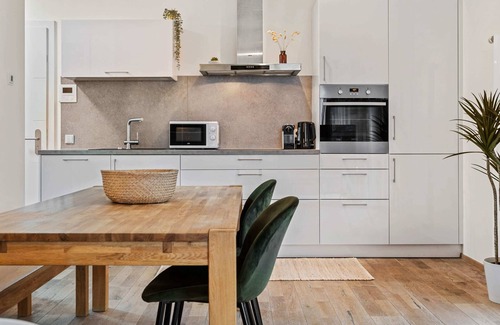 Limpertsberg Apartamento | Elegant 1BR - Limpertsberg Gem