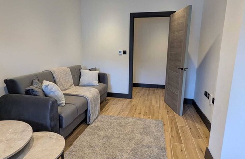 North Finchley Apartamento | Elegant 2 bed flat with balcony in London