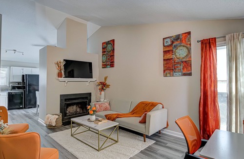Winston - Salem Condominio | Elegant 2Bed1B Condo in quiet neighborhood near WFU, UNSA, Hospitals.