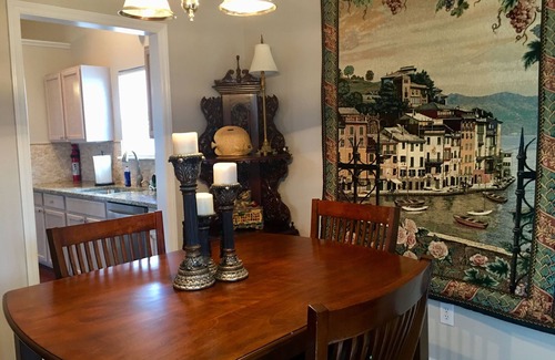 Greenville Casa | Nuevo Exquisito 2BR Lujoso Arlington House 10 min a ECU 12 min a Vidant