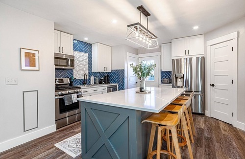 Ferndale Casa | Elegant 2BR Ferndale Cottage! Welcome!