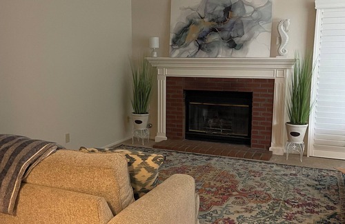 Nipomo Casa | Elegant 3 bedroom 2 bathroom home on three golf courses 1 mile from the beach.