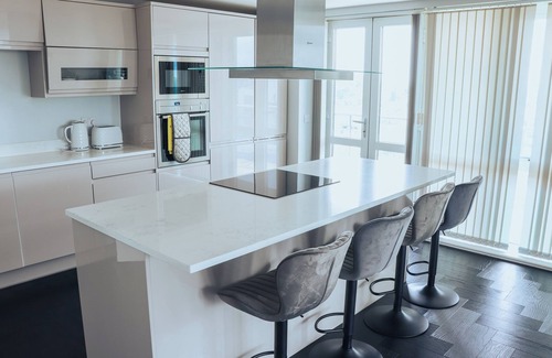 Nottingham City Centre Apartamento | Elegant 3-bedroom Penthouse in Central Nottingham