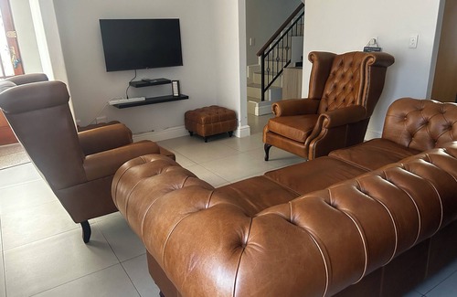 Tokai Apartamento | Elegant 3 bedroomed, 2 bathroom Duplex Townhouse in Tranquil Tokai Cape Town